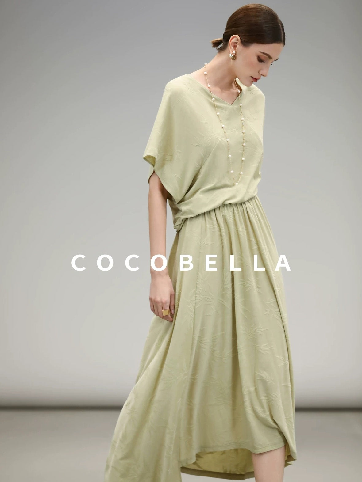 COCOBELLA Soft Jacquard Patchwork Batwing Short Sleeve Loose V Neck Ladies Commuter Shirts