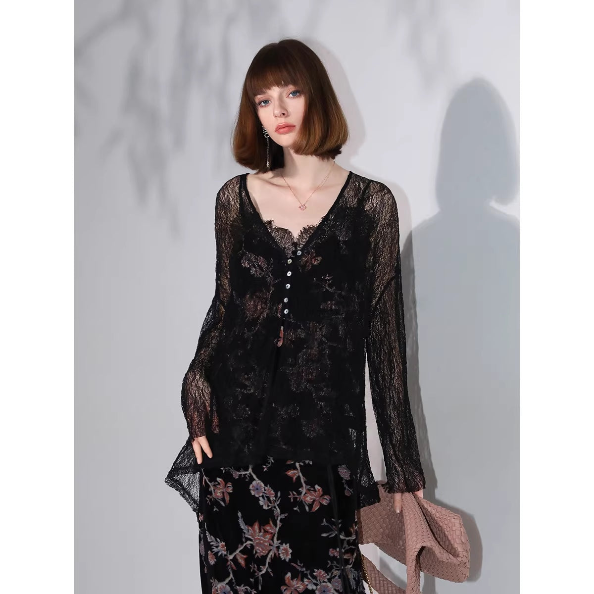 COCOBELLA_Soft_Lace_V_Neck_Shell_Button_Straight_Fit_Women_Long_Sleeve_Knit_T-Shirts_MISSTT