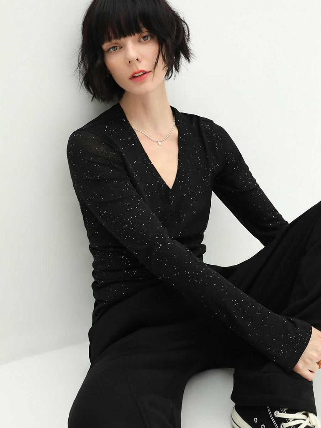 COCOBELLA Soft Sequin Minimalist Loose Fit Women Office V Neck Long Sleeve Black T-Shirts