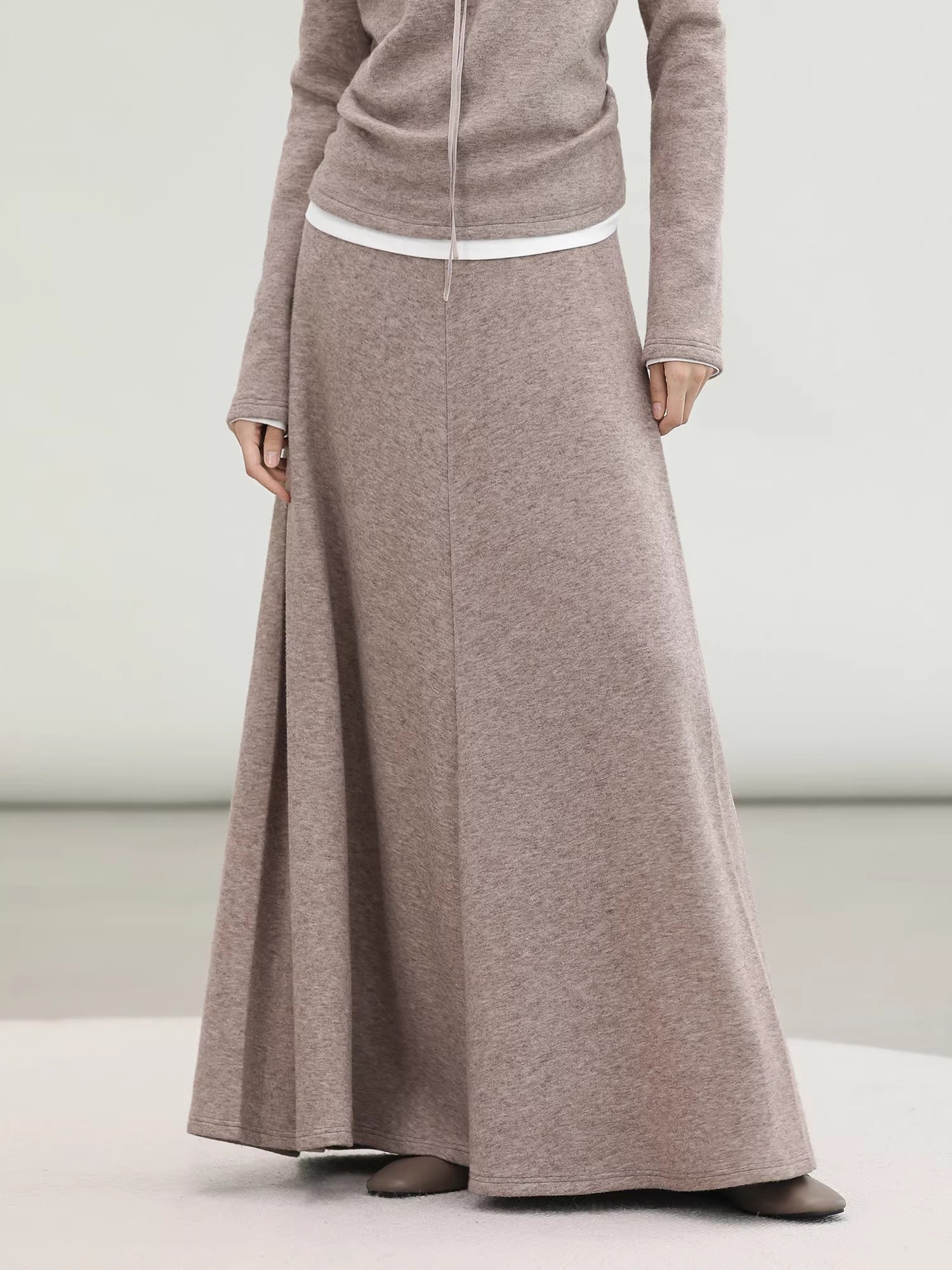 COCOBELLA_Soft_Shimmer_Hooded_Straight_Fit_Casual_Women_Viscose_Blend_Zip_Knit_Sweater_MISSTT