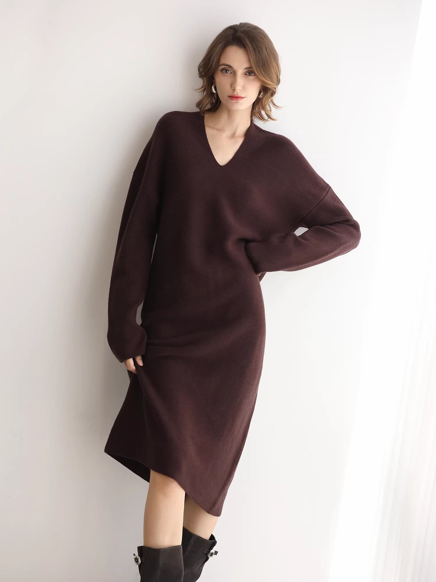 COCOBELLA_Soft_Stretch_Knit_V_Neck_H_Silhouette_City_Commuter_Wool_Blend_Dresses_MISSTT