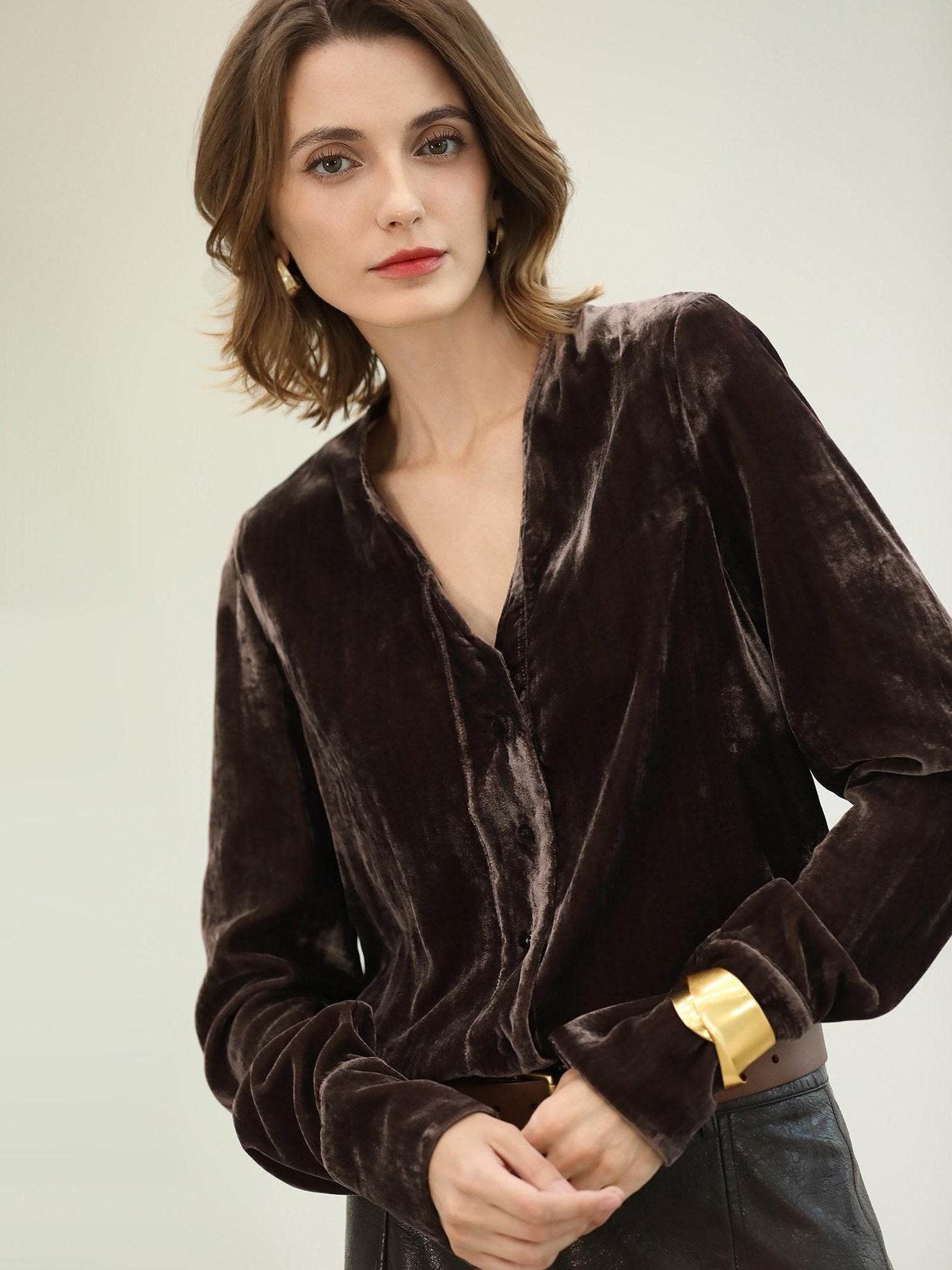 COCOBELLA Soft Viscose Amber Sheen Vintage Commuter Straight V Neck Women Office Shirts