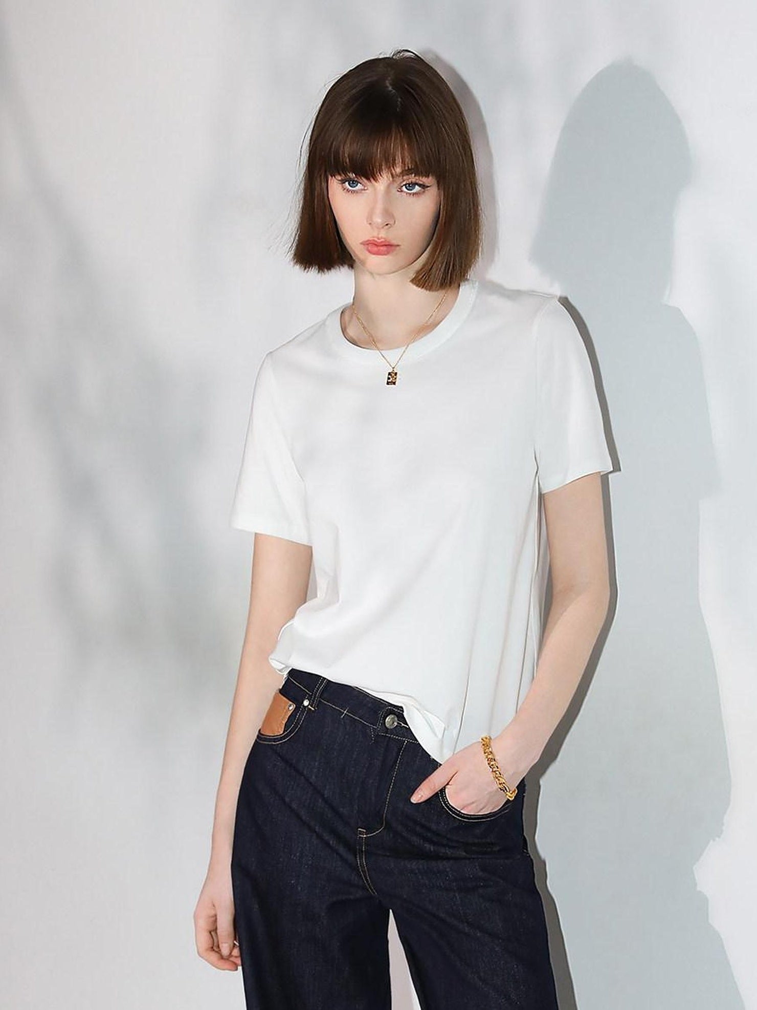 COCOBELLA Stain Resistant Breathable U Neck Straight Cut Casual Women White Solid T-Shirts