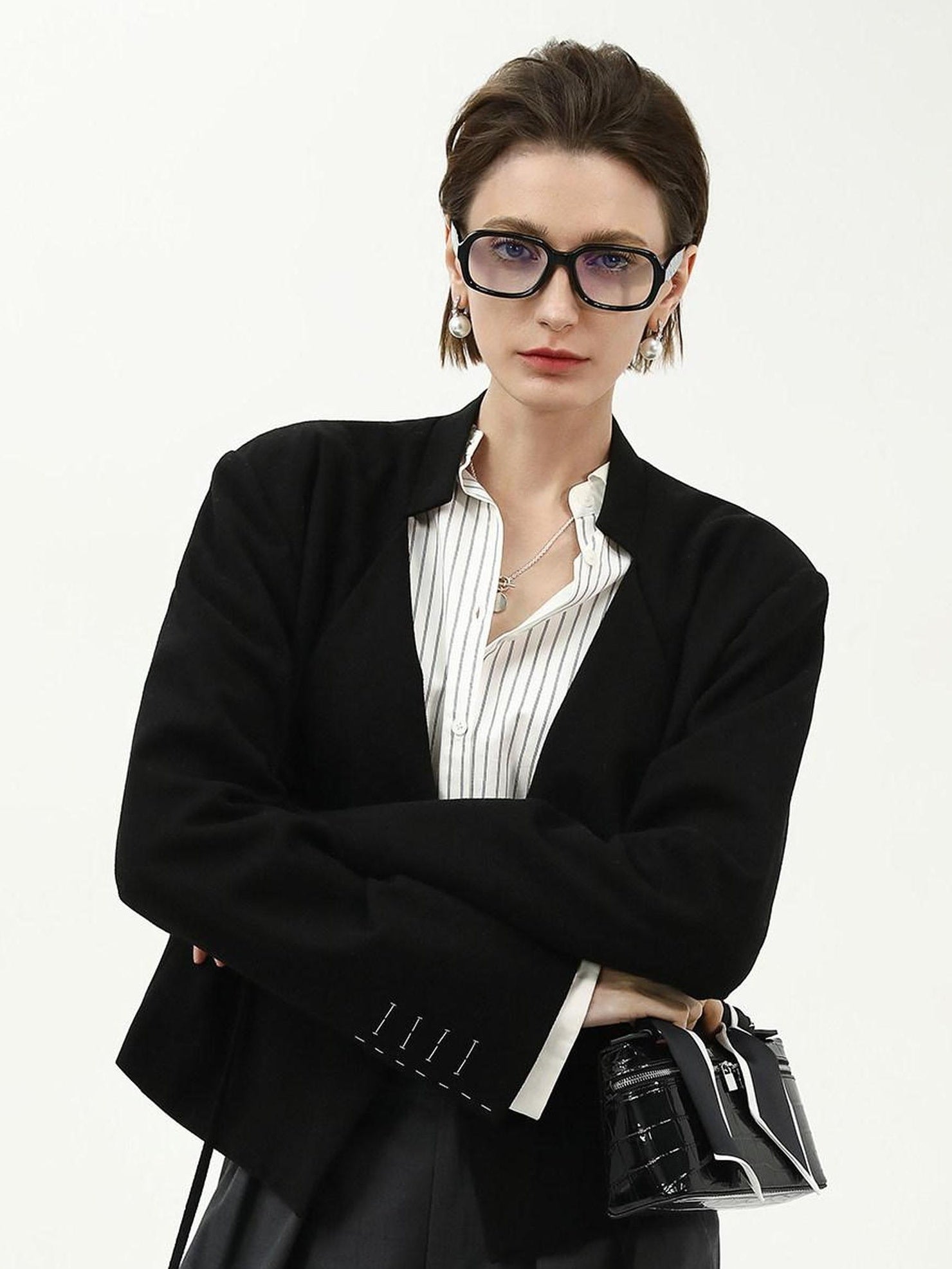 COCOBELLA Streamlined Office Straight Cut Topstitched Detachable Cuffs Women Black Blazers