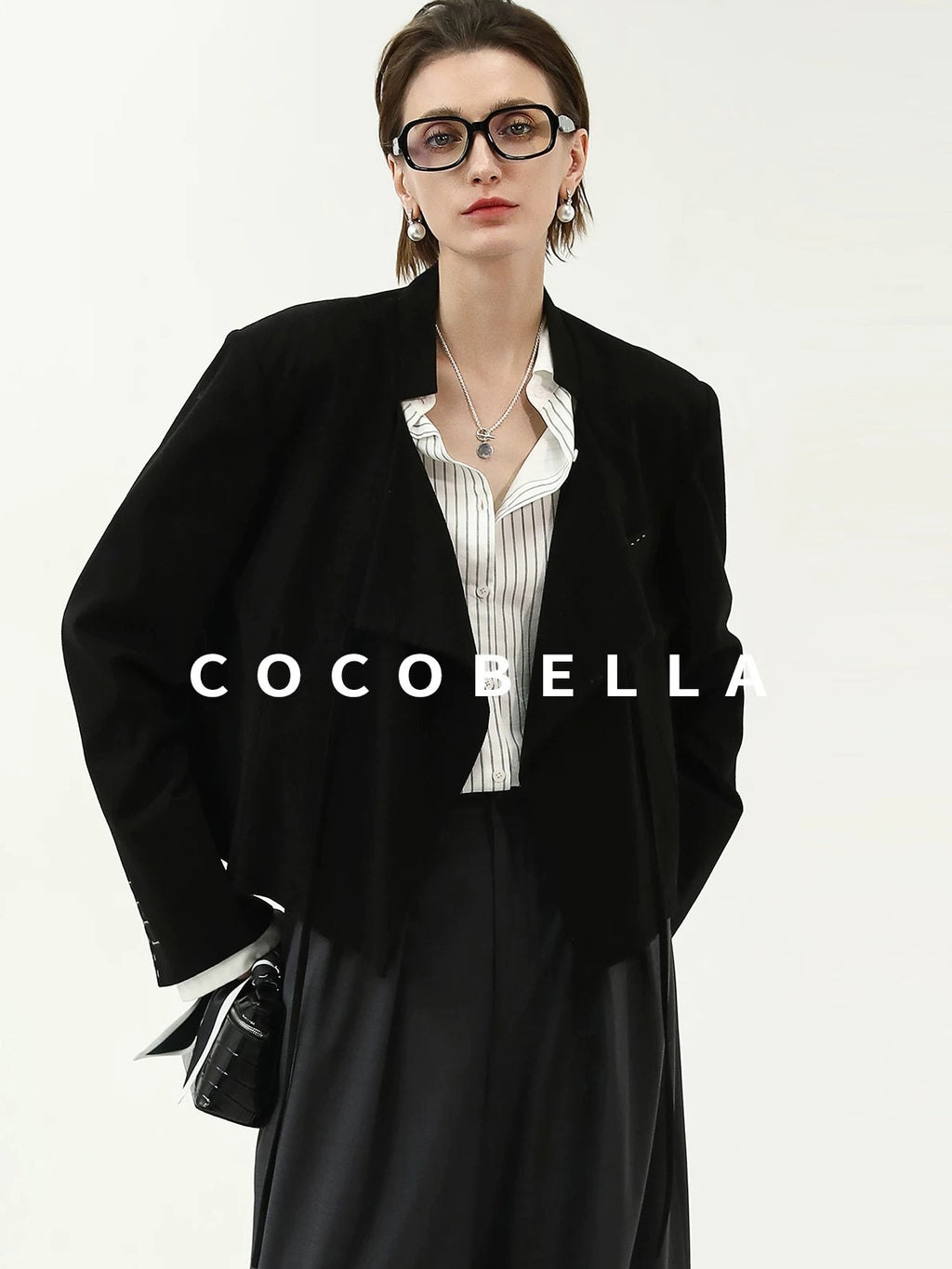 COCOBELLA Streamlined Office Straight Cut Topstitched Detachable Cuffs Women Black Blazers