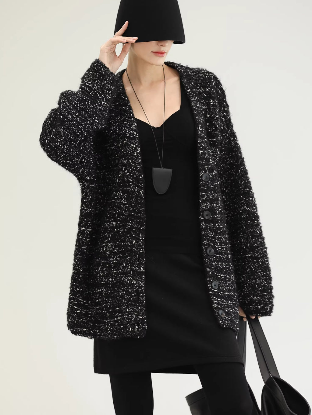 COCOBELLA_Thick_Commuter_Loose_Fit_Mid_Length_Longsleeve_Buttoned_Knit_Panda_Color_Sweater_MISSTT