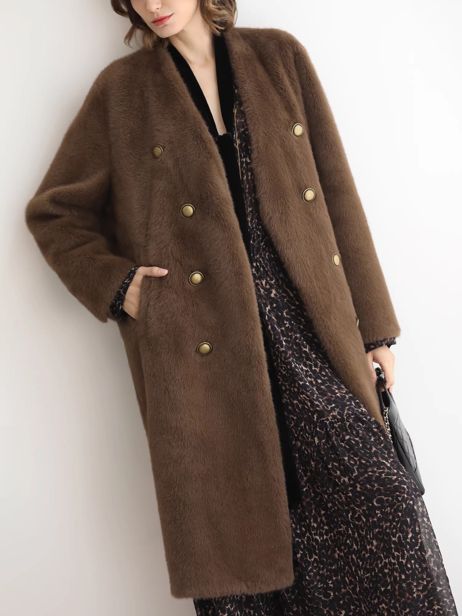 COCOBELLA_Thick_Faux_Fur_Vintage_Straight_Midlength_V_Neck_Women_Chocolate_Coats_MISSTT
