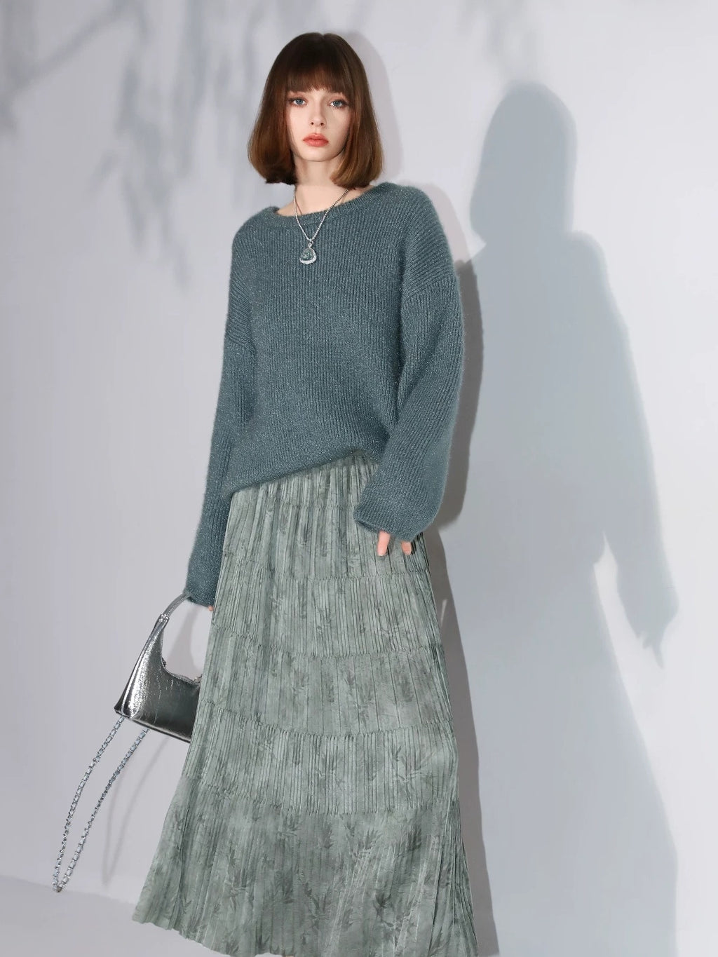 COCOBELLA Thick Pullover Straight Fit Office Crew Neck Solid Lake Green Knit Sweater