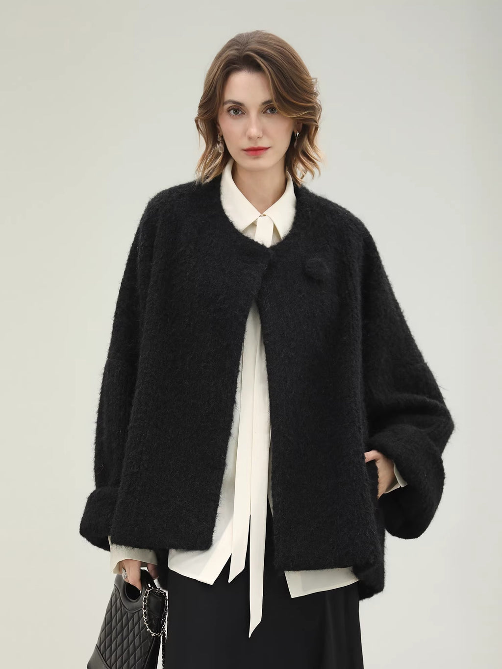 COCOBELLA_Thick_Relaxed_Fit_Pocketed_Drop_Shoulder_Ladylike_Office_Black_Overcoat_Jackets_MISSTT