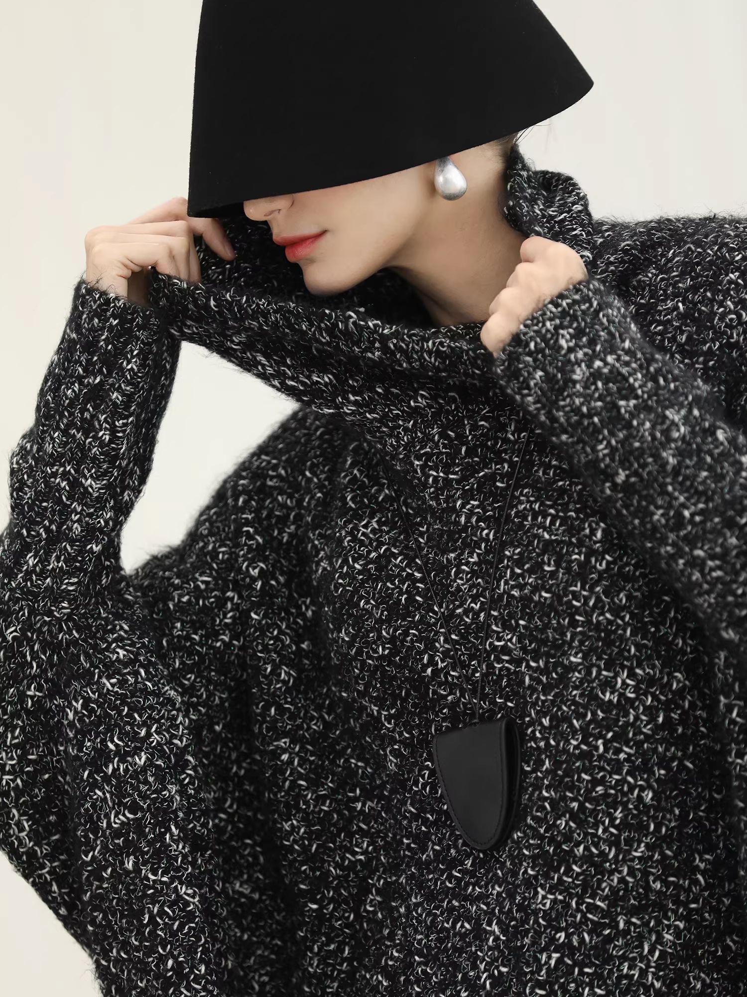 COCOBELLA_Thick_Wool_Blend_Mid_Length_Loose_Ol_Single_Breasted_Snowflake_Black_Jackets_MISSTT