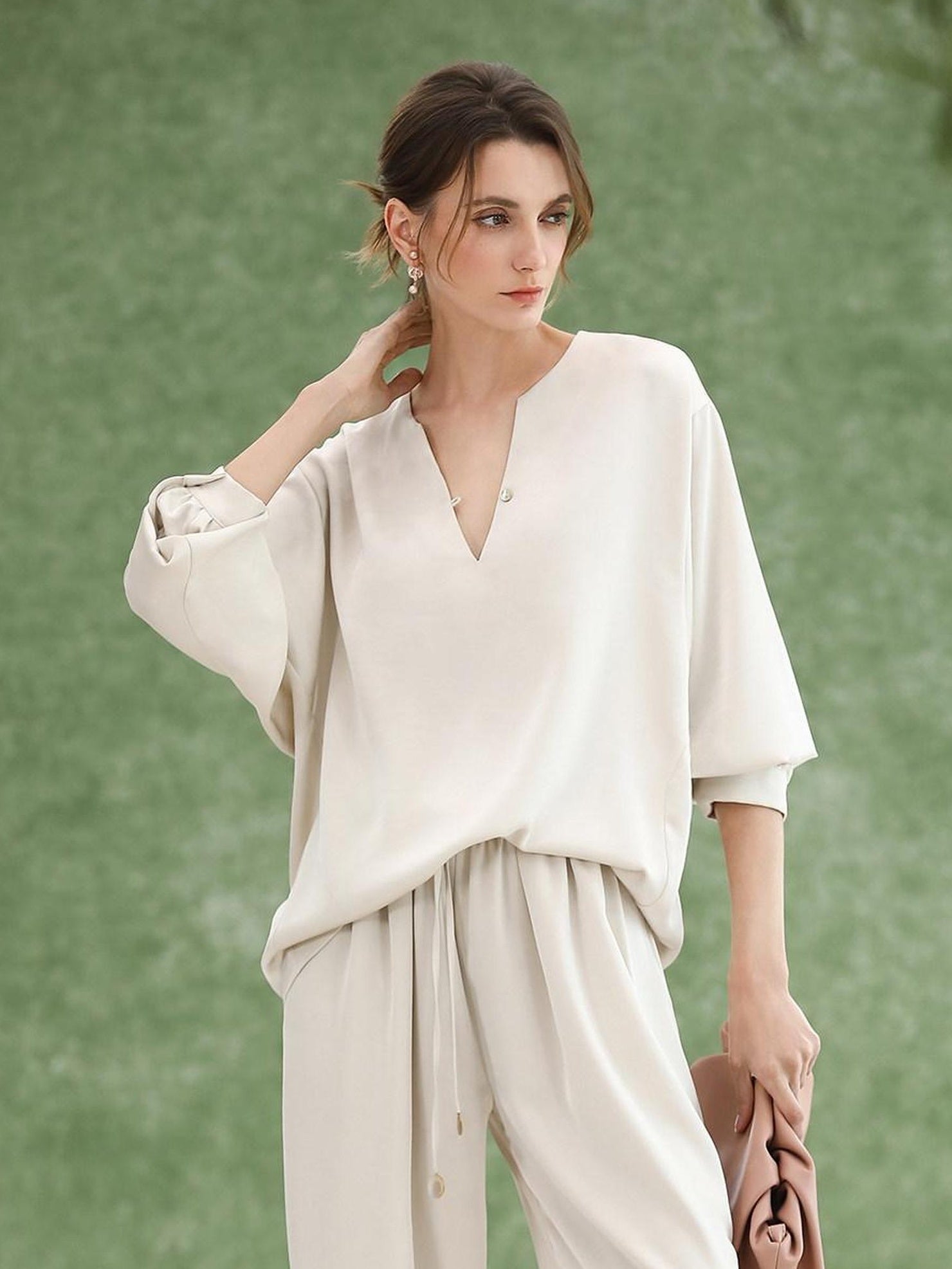 COCOBELLA V Neck Long Sleeve 100% Polyester Straight Fit Office Women Solid Color T-Shirts