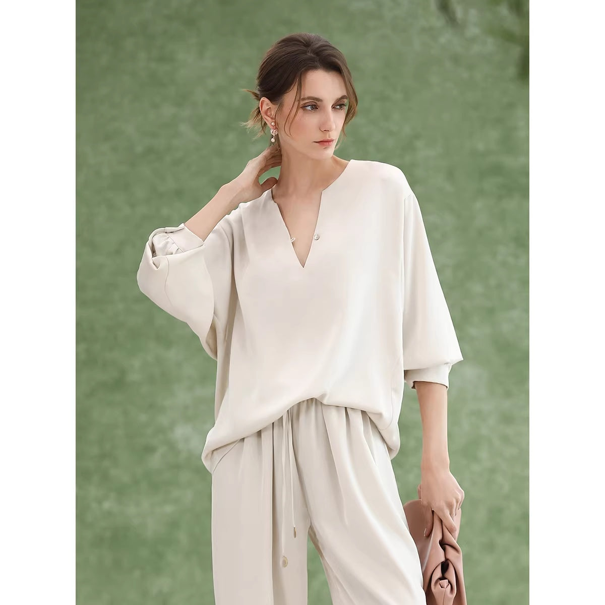 COCOBELLA_V_Neck_Long_Sleeve_Straight_Fit_Office_Work_Polyester_Women_Solid_T-Shirts_MISSTT