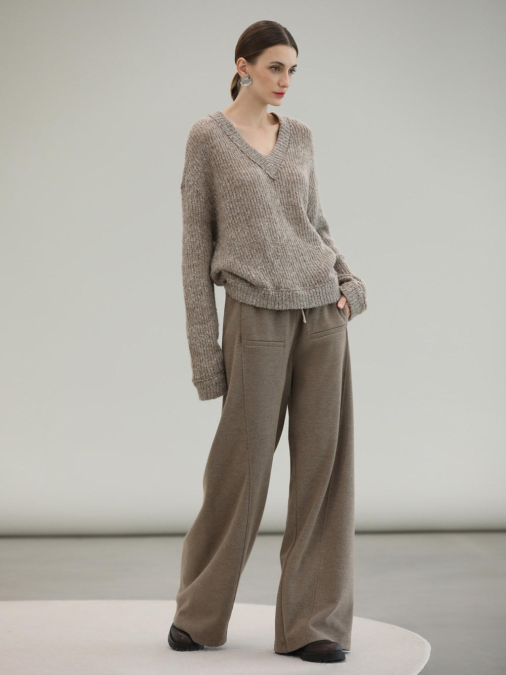 COCOBELLA Versatile Minimal Structured Cut Natural Waist Straight Women Poly Cotton Pants