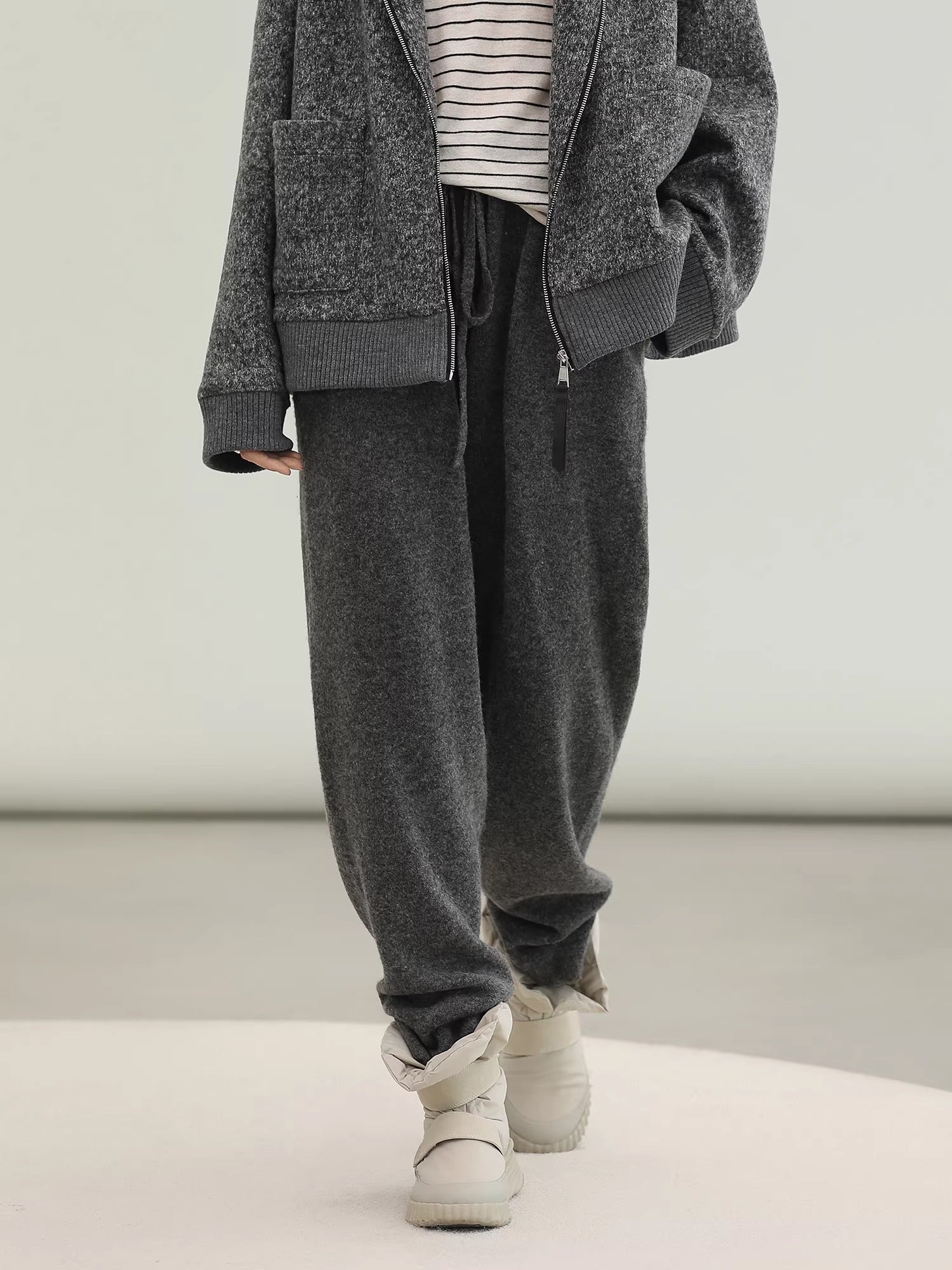 COCOBELLA_Warm_Brushed_Fleece_Commuter_Relaxed_Fit_Zip_Up_Hood_Ribbed_Hem_Women_Hoodies_MISSTT