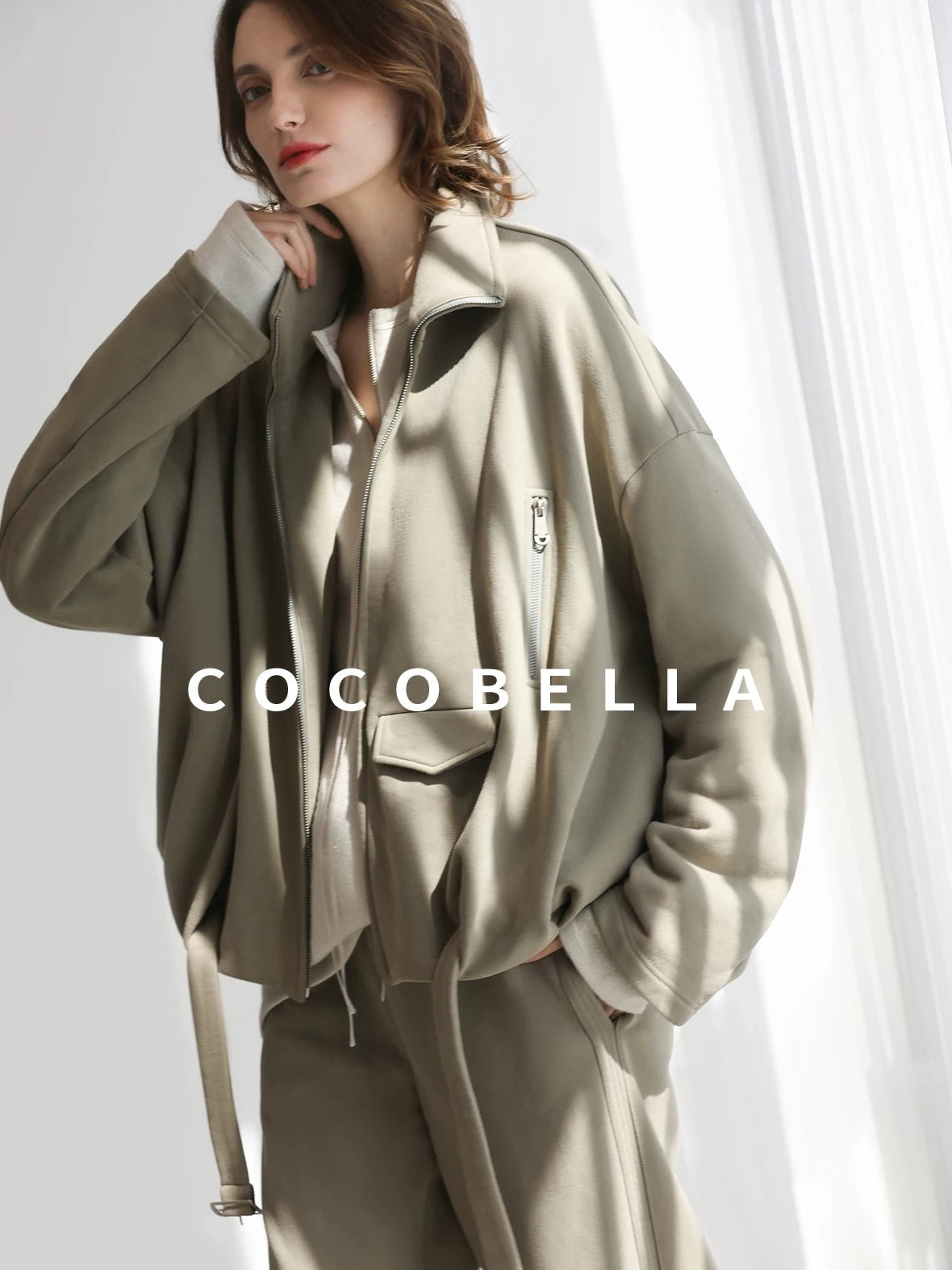 COCOBELLA Warm Thick Cotton Blend Relaxed Fit Zip Up Pocket Solid Versatile Hoodies