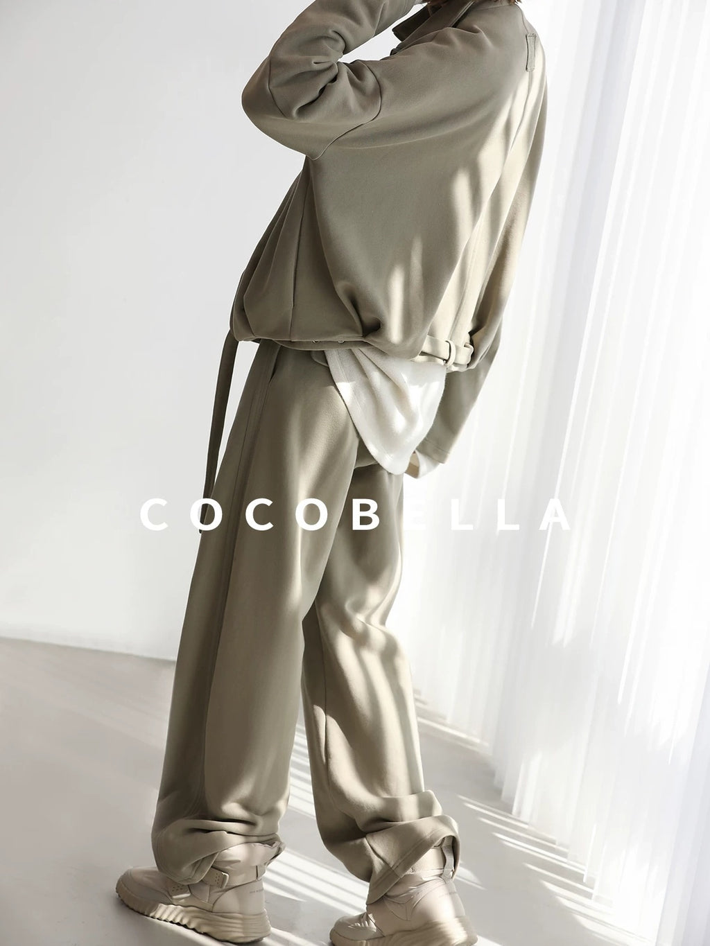 COCOBELLA Warm Thick Cotton Blend Relaxed Fit Zip Up Pocket Solid Versatile Hoodies